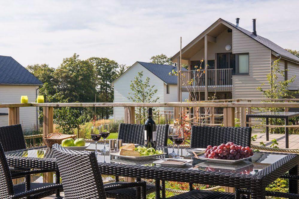 Golden Lakes Village Ardennes Boussu-lez-Walcourt Exterior photo